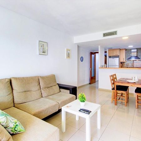 Mileni 2 2 1 1 Roses - Barneda Premium Apartman Kültér fotó