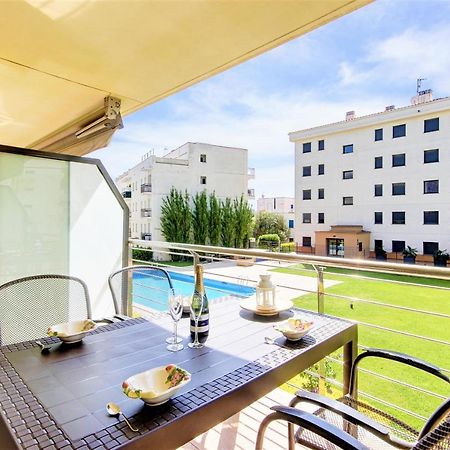 Mileni 2 2 1 1 Roses - Barneda Premium Apartman Kültér fotó