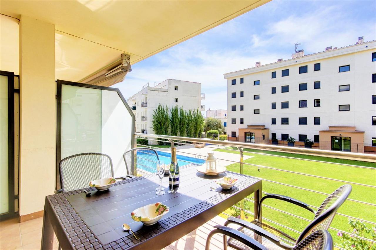 Mileni 2 2 1 1 Roses - Barneda Premium Apartman Kültér fotó