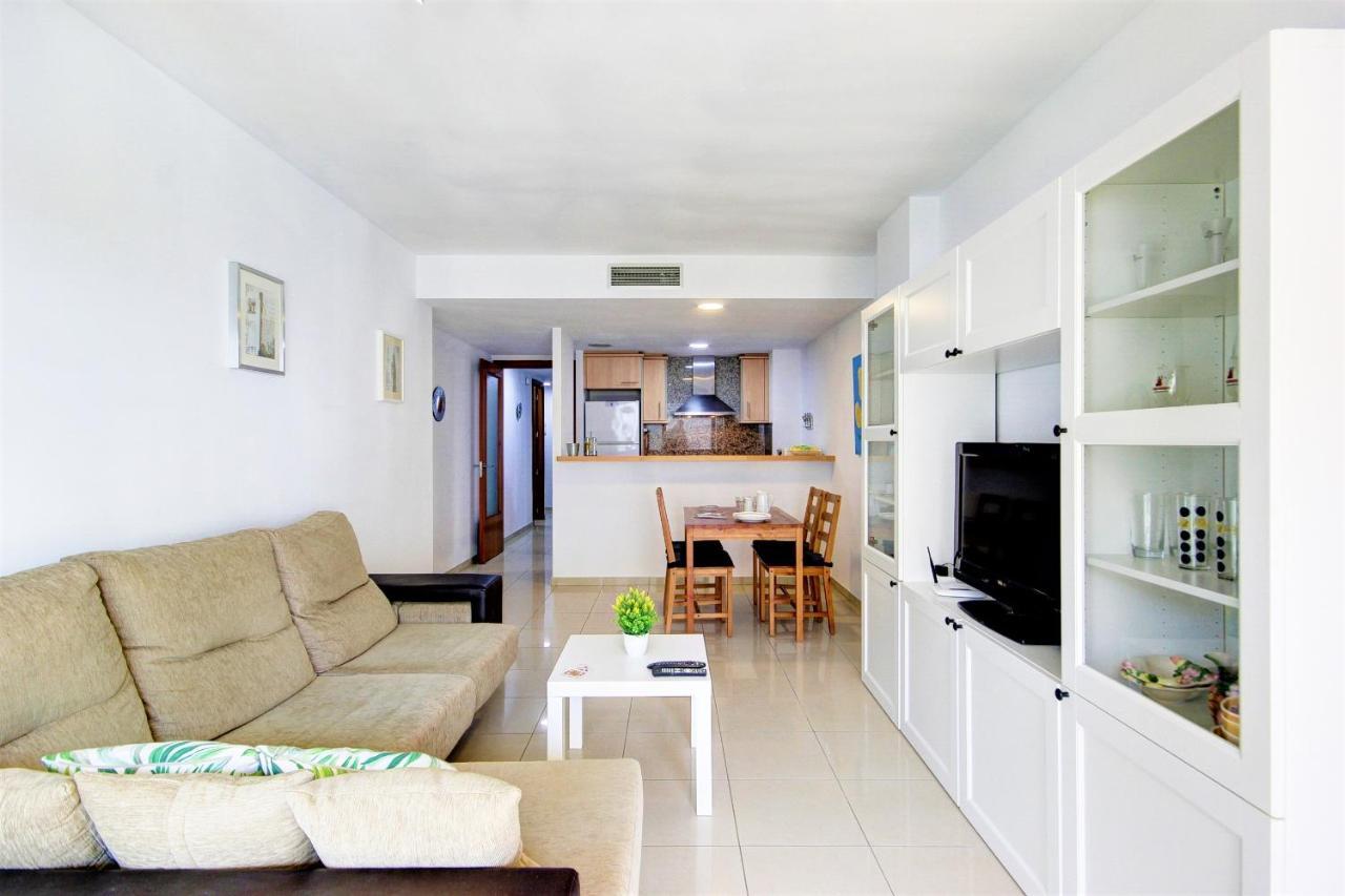 Mileni 2 2 1 1 Roses - Barneda Premium Apartman Kültér fotó