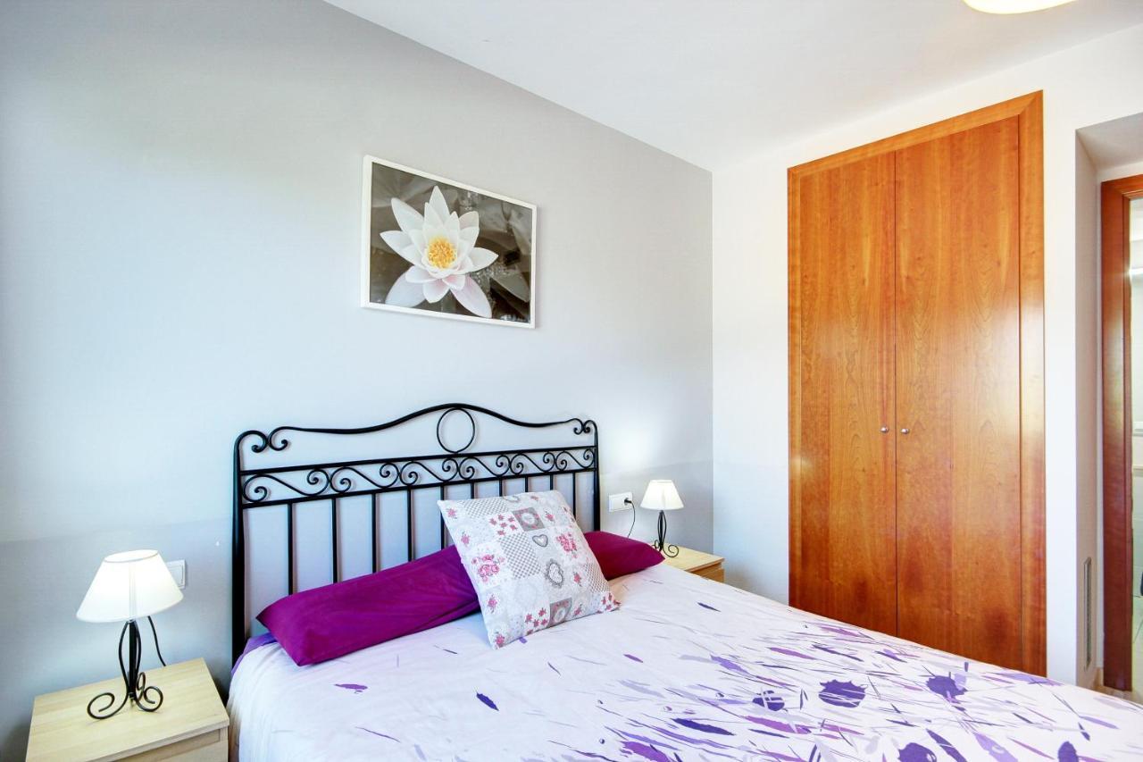 Mileni 2 2 1 1 Roses - Barneda Premium Apartman Kültér fotó
